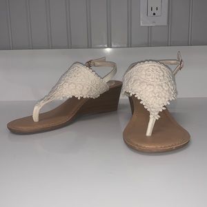 Fergie cream color lace wedges